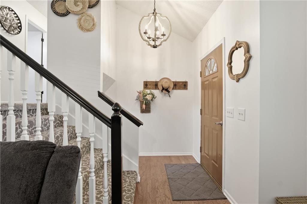 1507 Emerald Circle — photo 6