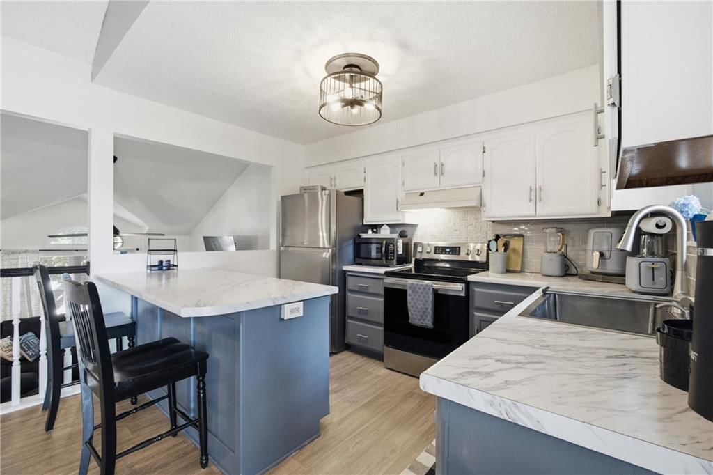 1507 Emerald Circle — photo 11