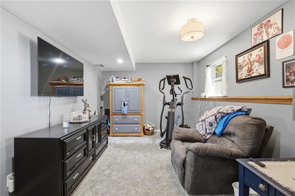 1507 Emerald Circle — photo 21