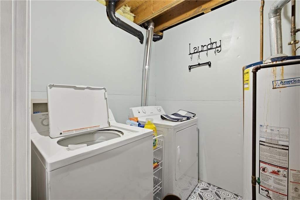 1507 Emerald Circle — photo 23