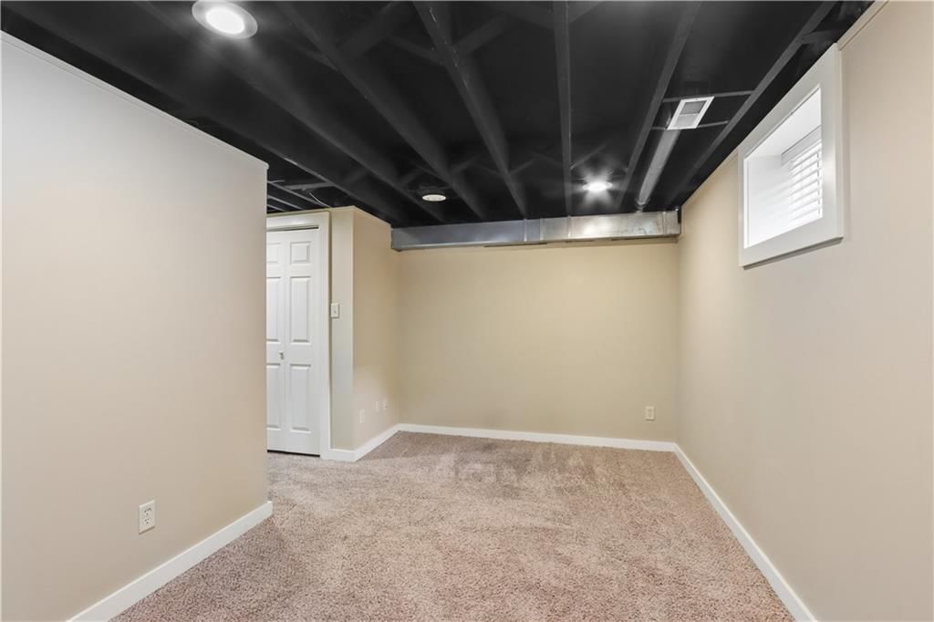 4530 Jefferson Street — photo 15