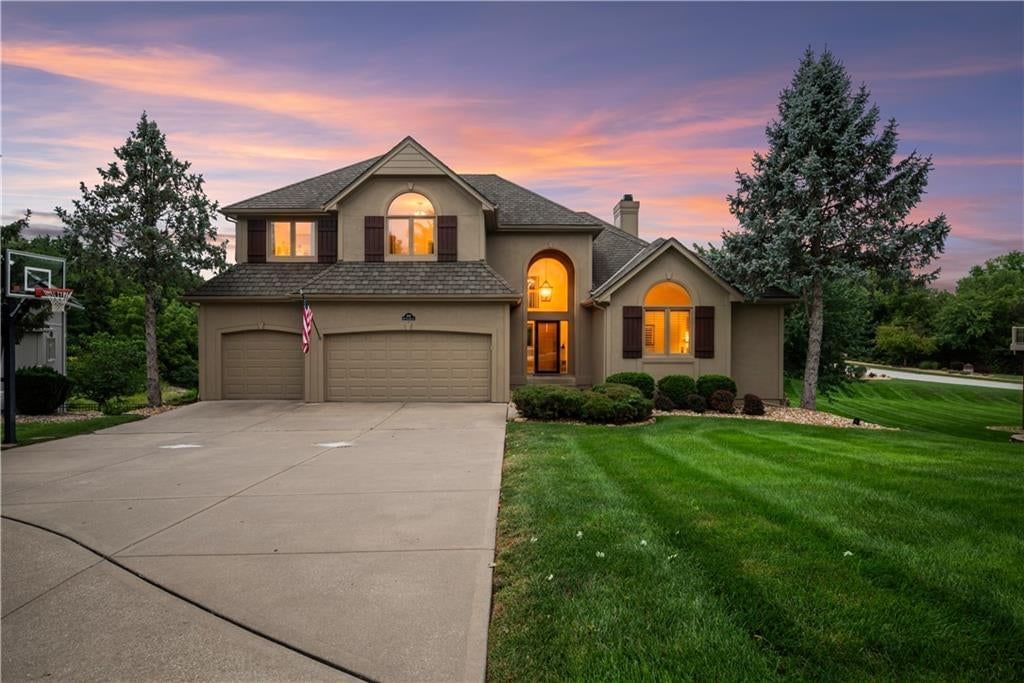 609 NE Persimmon Circle — photo 9