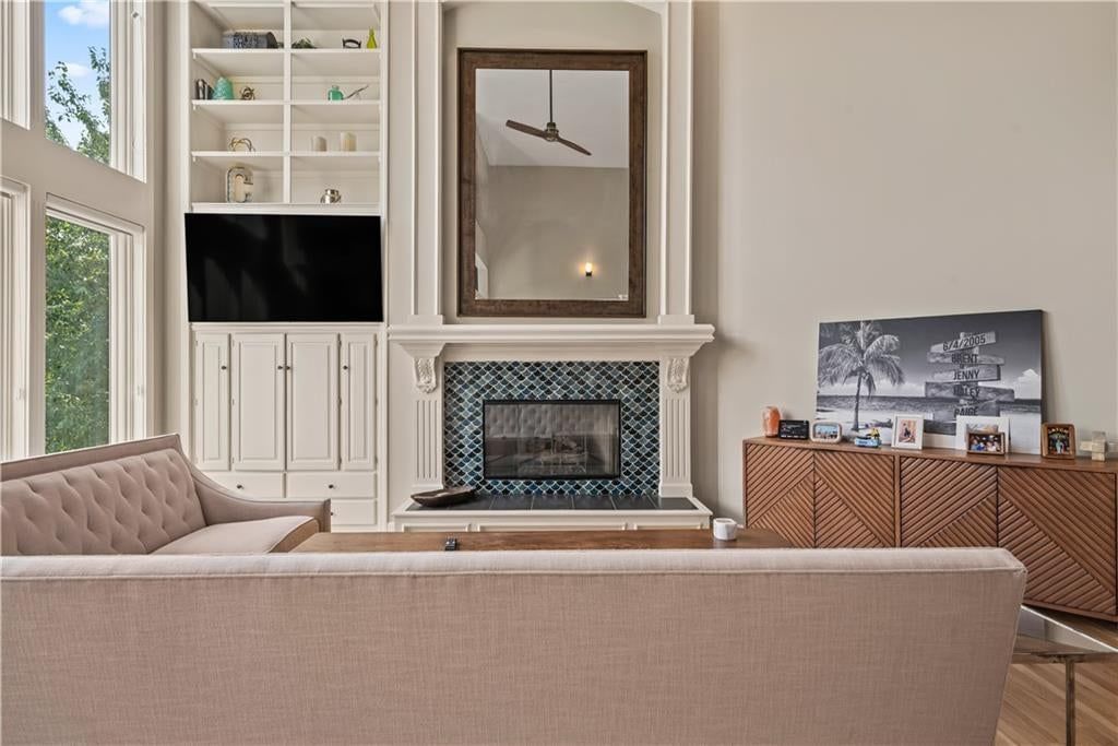 609 NE Persimmon Circle — photo 12
