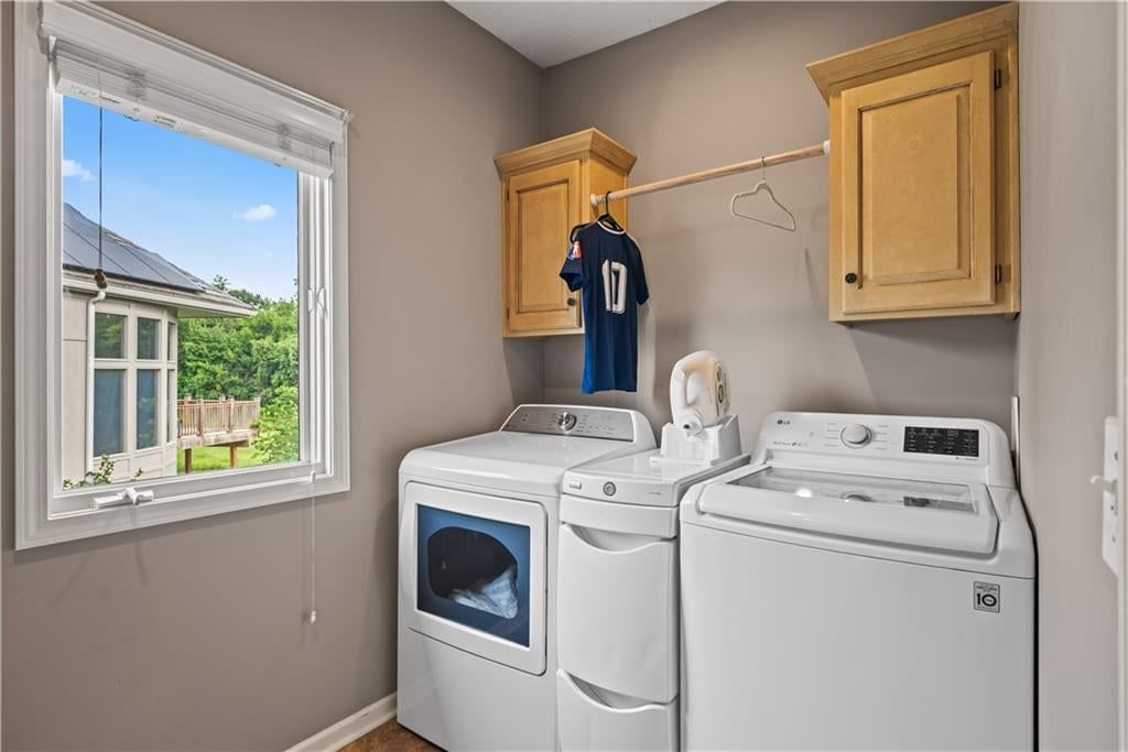 609 NE Persimmon Circle — photo 22