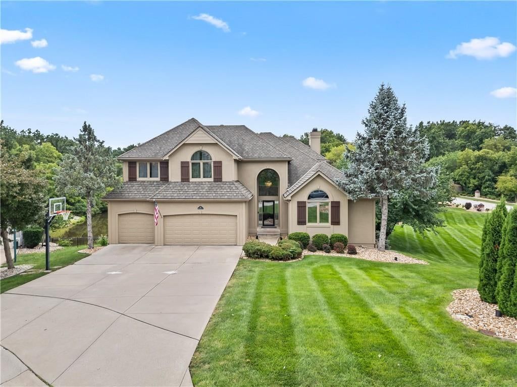 609 NE Persimmon Circle — photo 38