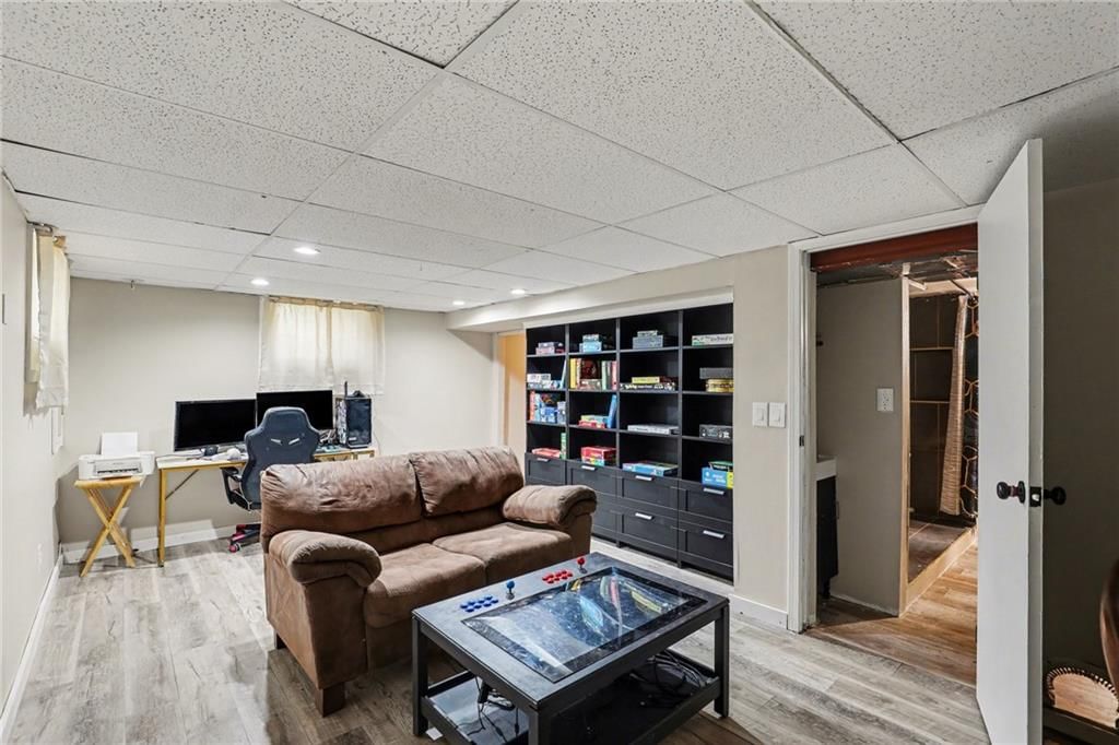 Photo 22 of 30 - 518 S Franklin Street, Raymore, MO 64083