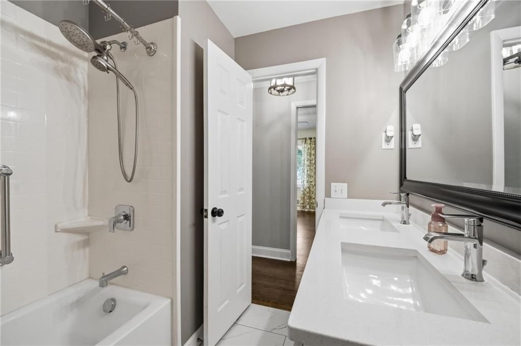 3914 S River Boulevard — photo 31