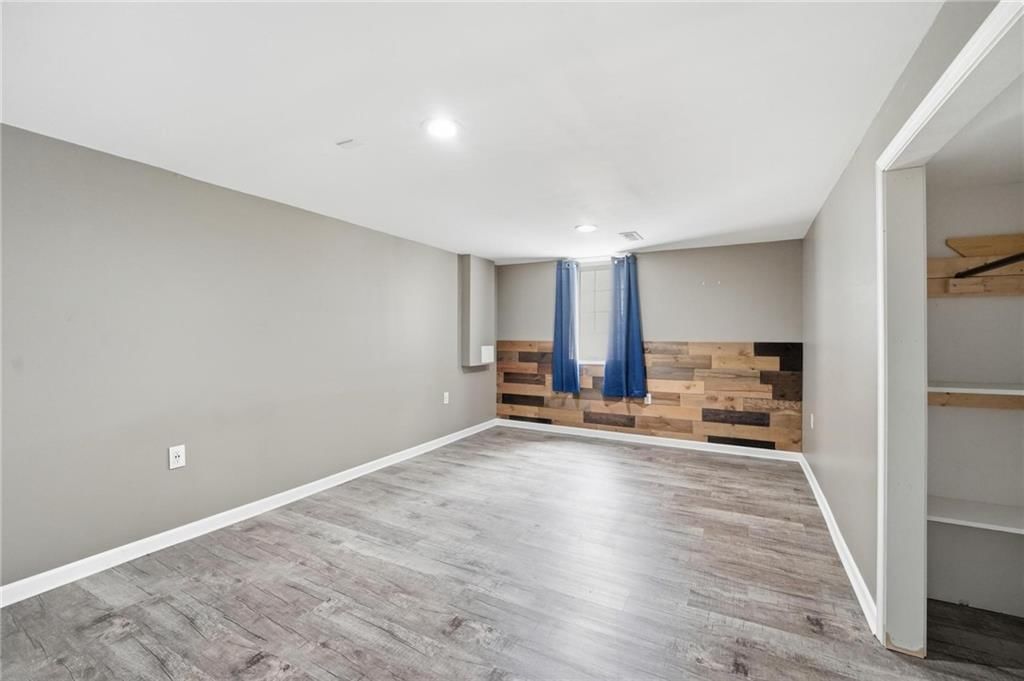 3914 S River Boulevard — photo 45