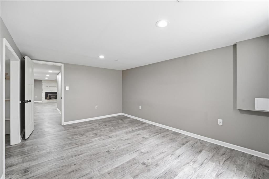 3914 S River Boulevard — photo 47