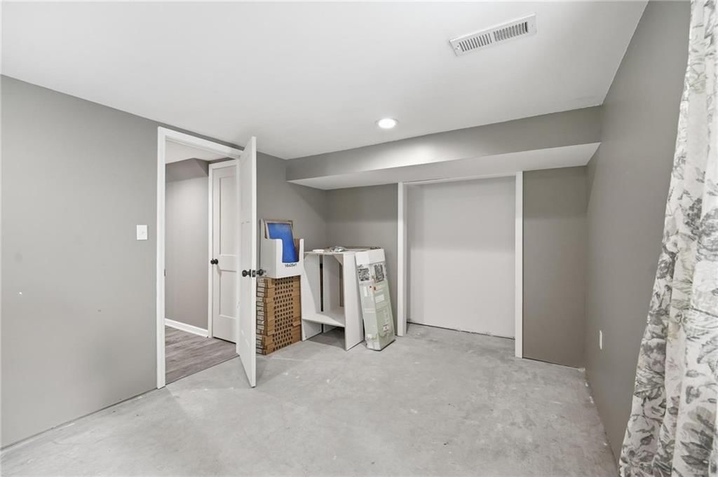 3914 S River Boulevard — photo 51