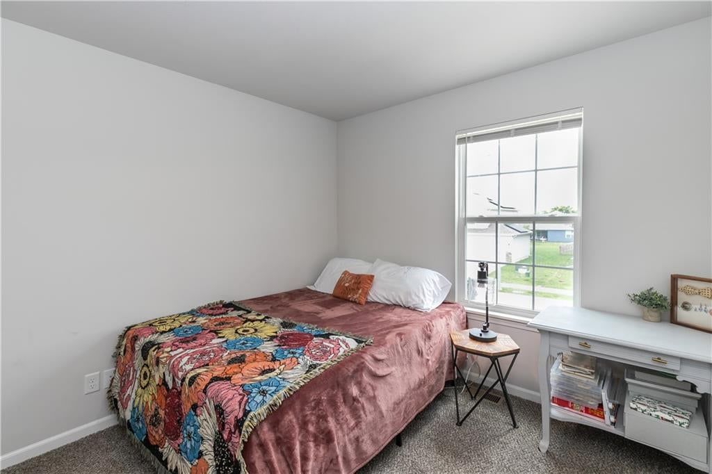 727 Connor Street — photo 13