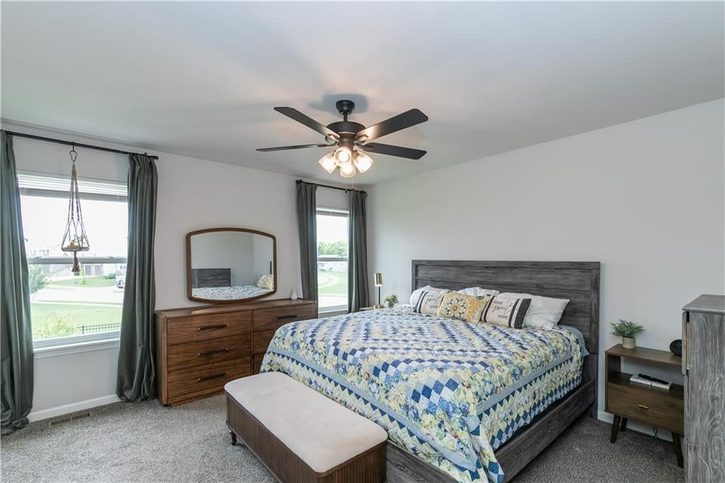 727 Connor Street — photo 15