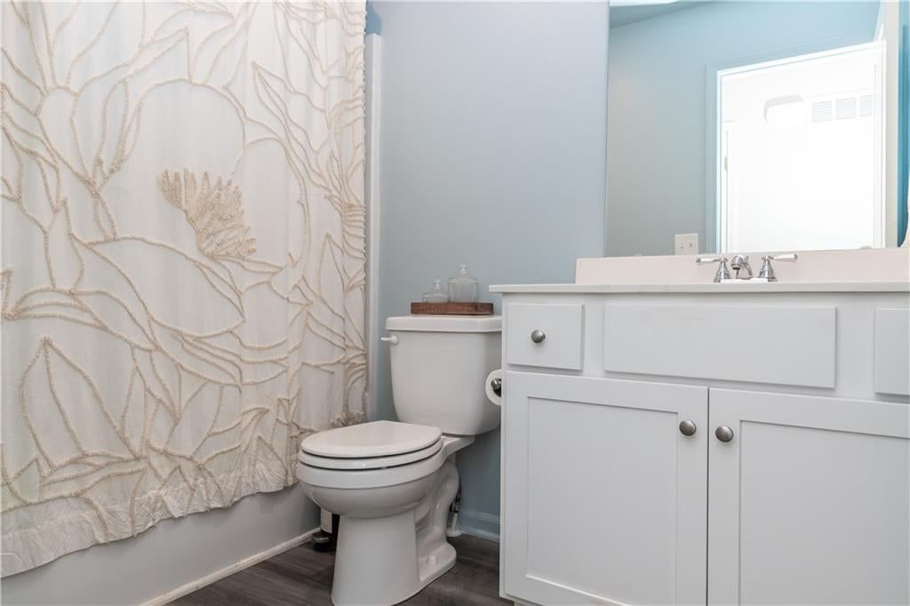 727 Connor Street — photo 20