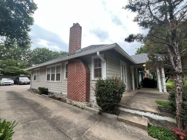 6432 Oak Street — photo 2