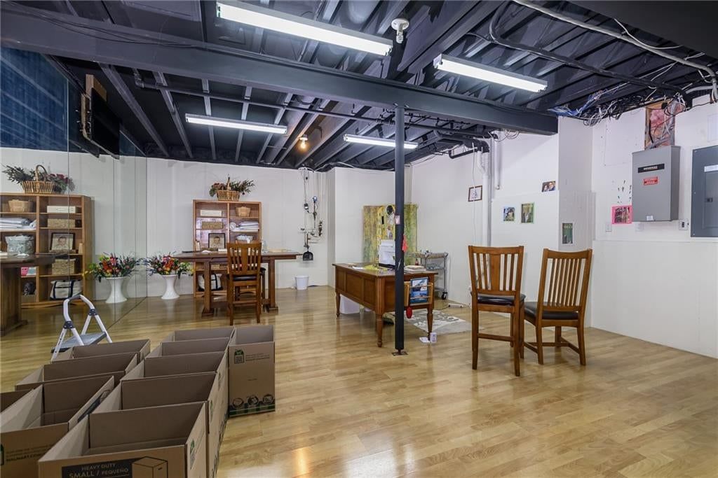 14105 Stearns Street — photo 47