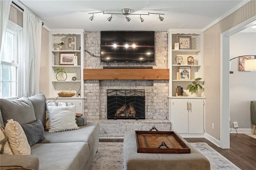 2416 W Post Oak Road — photo 11