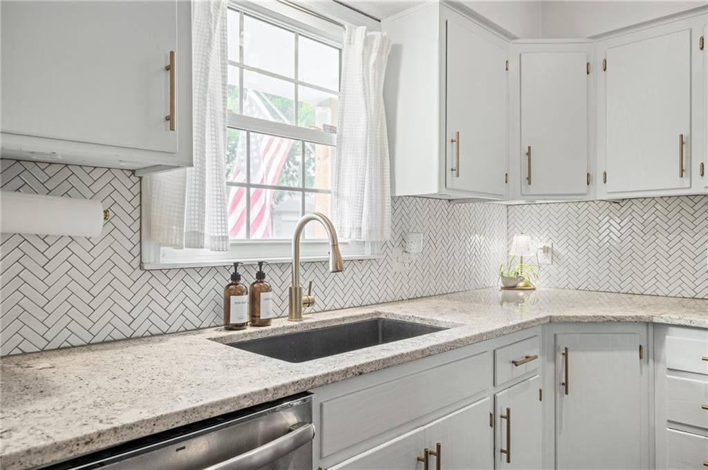 2416 W Post Oak Road — photo 12
