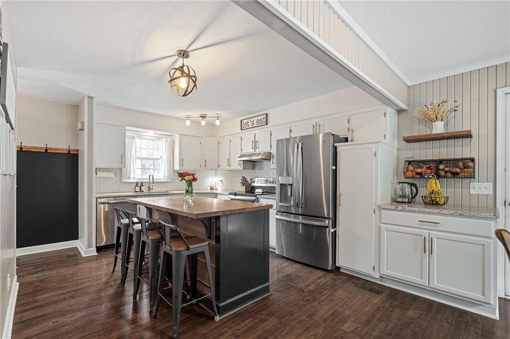 2416 W Post Oak Road — photo 19
