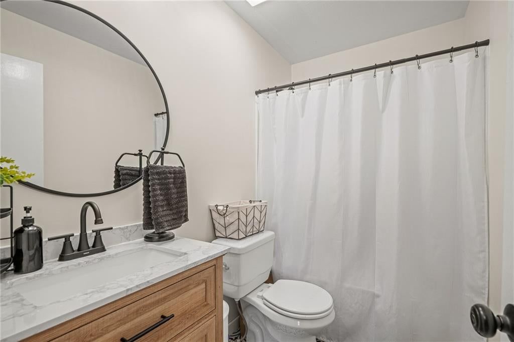 2416 W Post Oak Road — photo 38