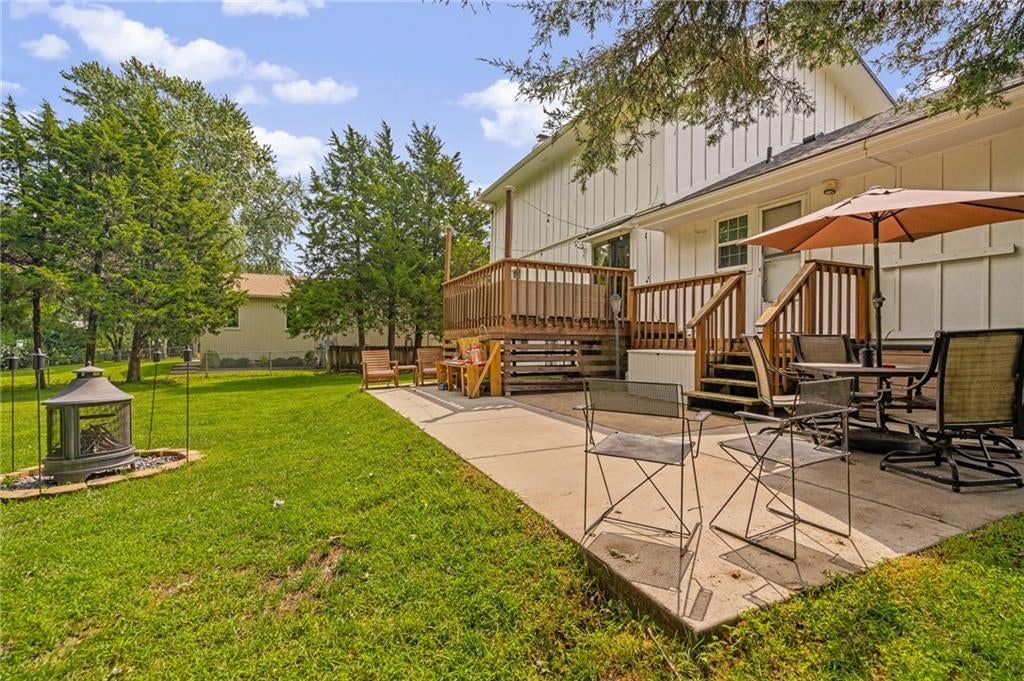 2416 W Post Oak Road — photo 46