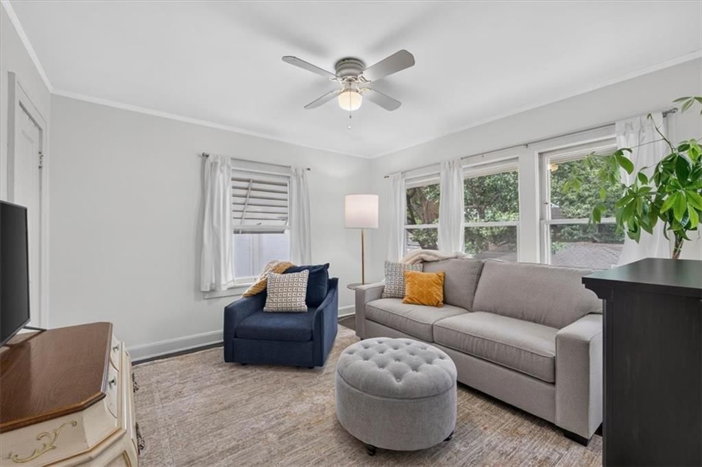 820 W 72nd Street — photo 19