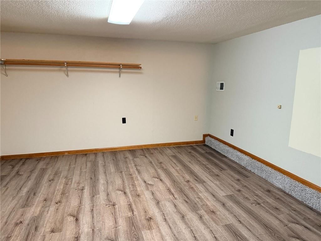 6925 Long Avenue — photo 12