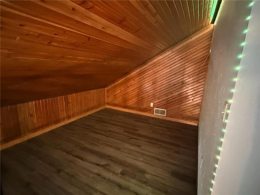 6925 Long Avenue — photo 15