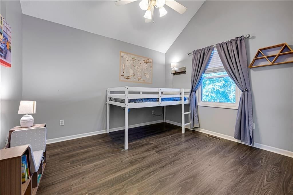 15655 S Apache Street — photo 18
