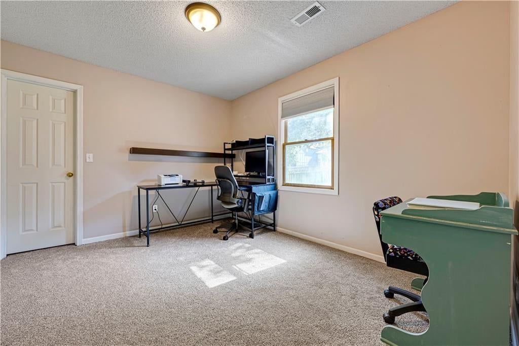 15655 S Apache Street — photo 19