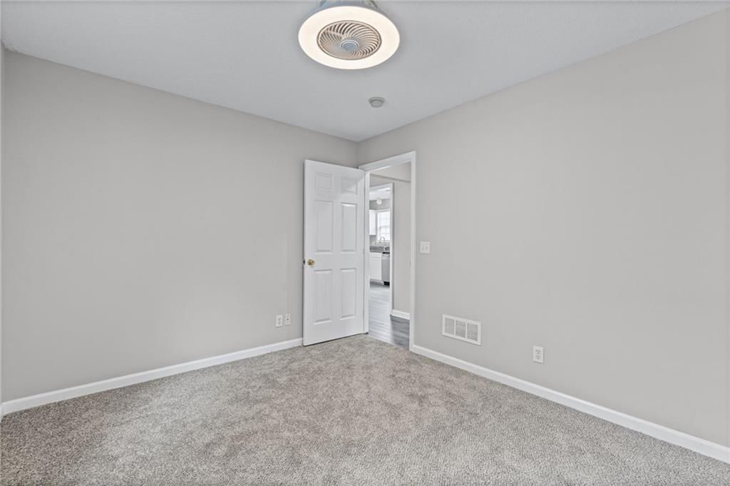 6207 Sherman Street — photo 14