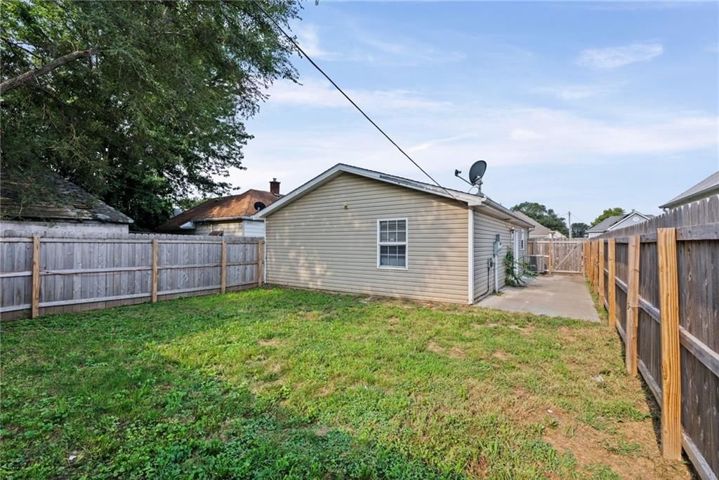 6207 Sherman Street — photo 20