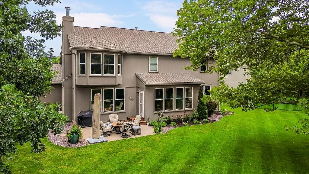 8409 W 154TH Street — photo 11