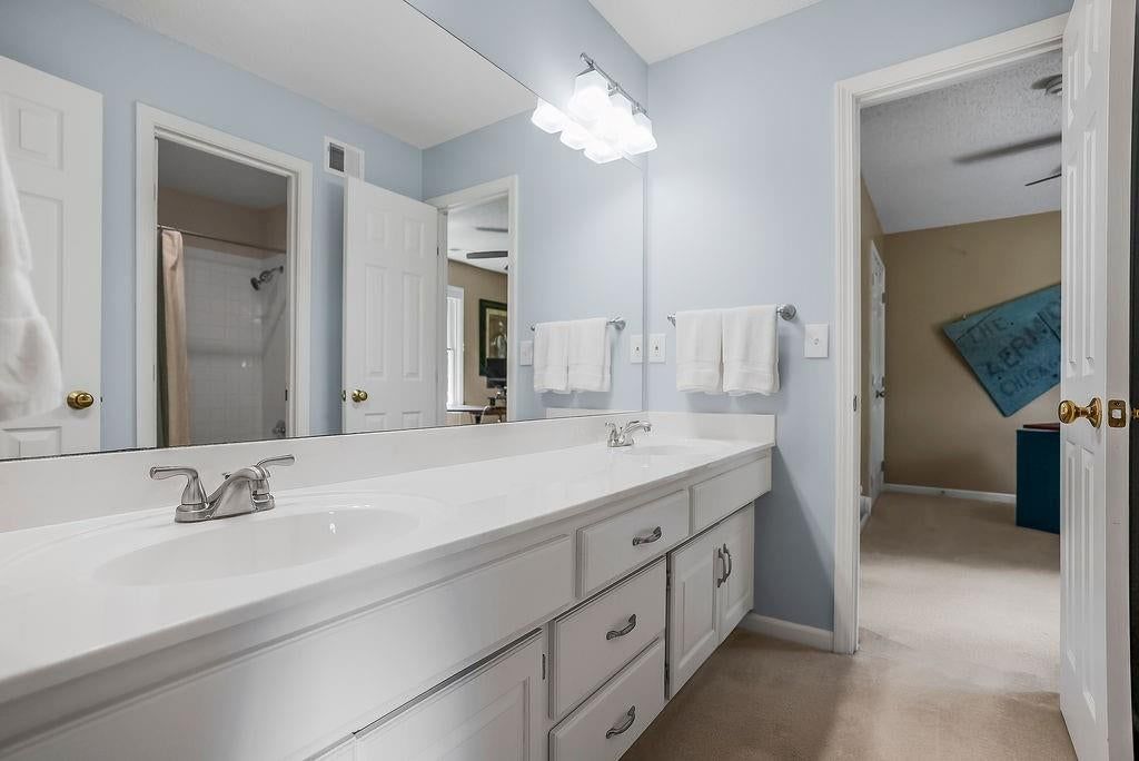 8409 W 154TH Street — photo 23