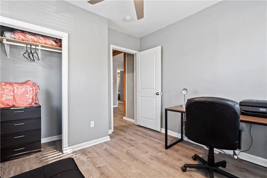 2224 E 68th Terrace — photo 14