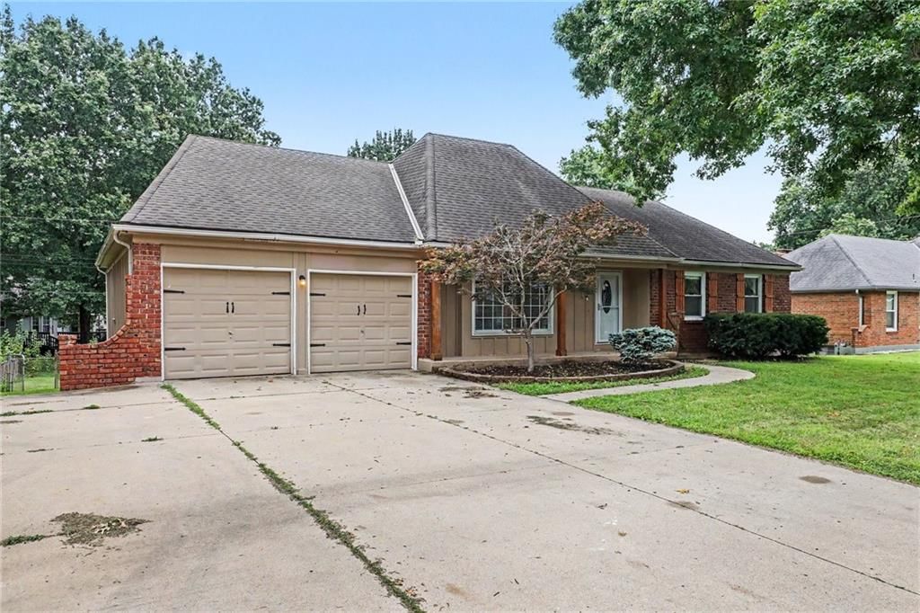 702 NW 12th Street — photo 5