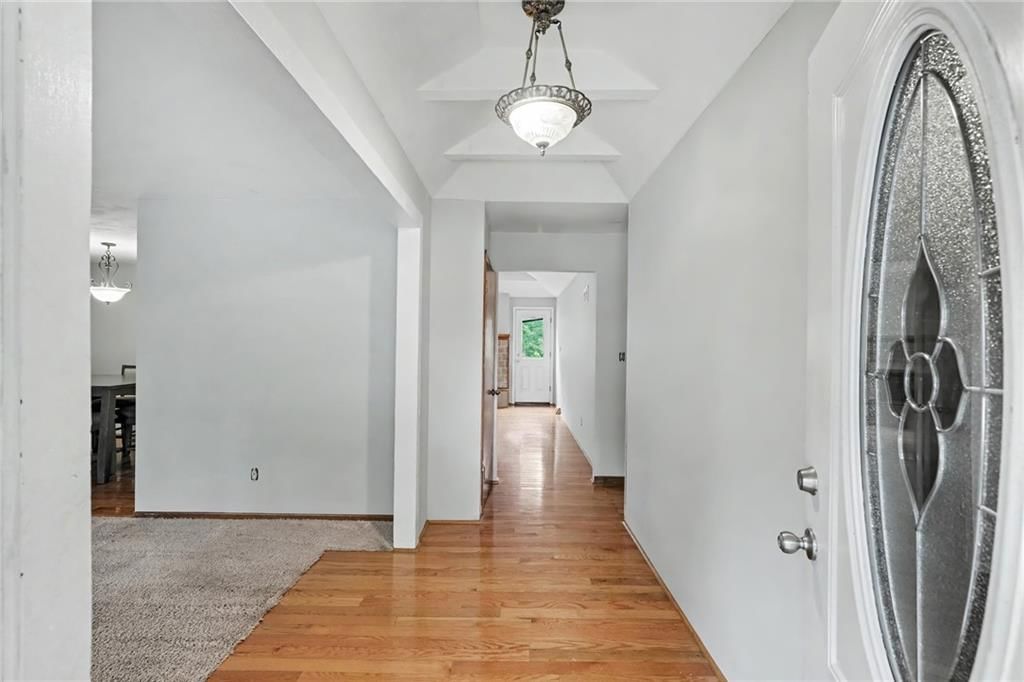 702 NW 12th Street — photo 6