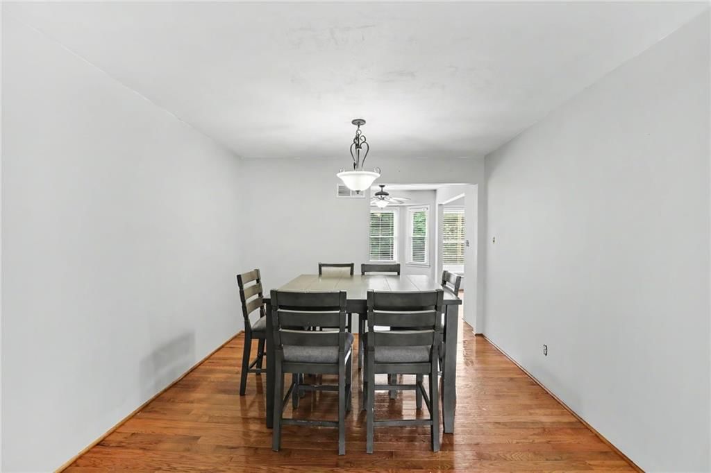702 NW 12th Street — photo 8