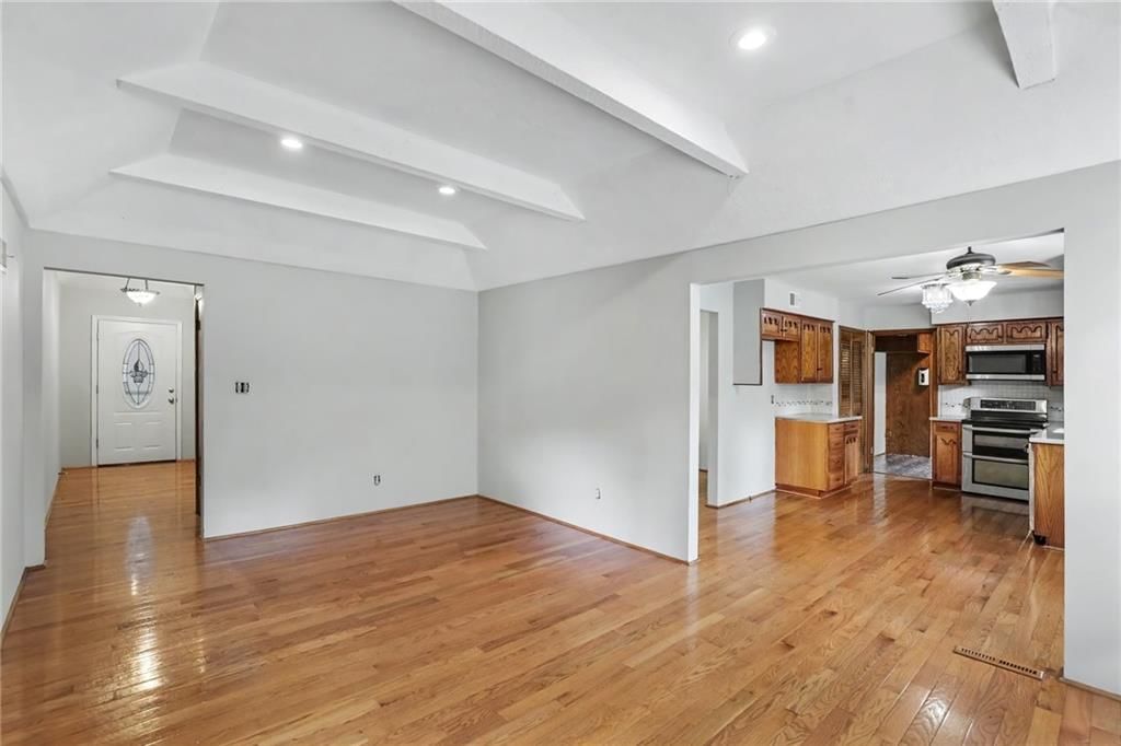 702 NW 12th Street — photo 10