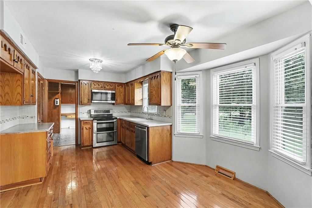 702 NW 12th Street — photo 11