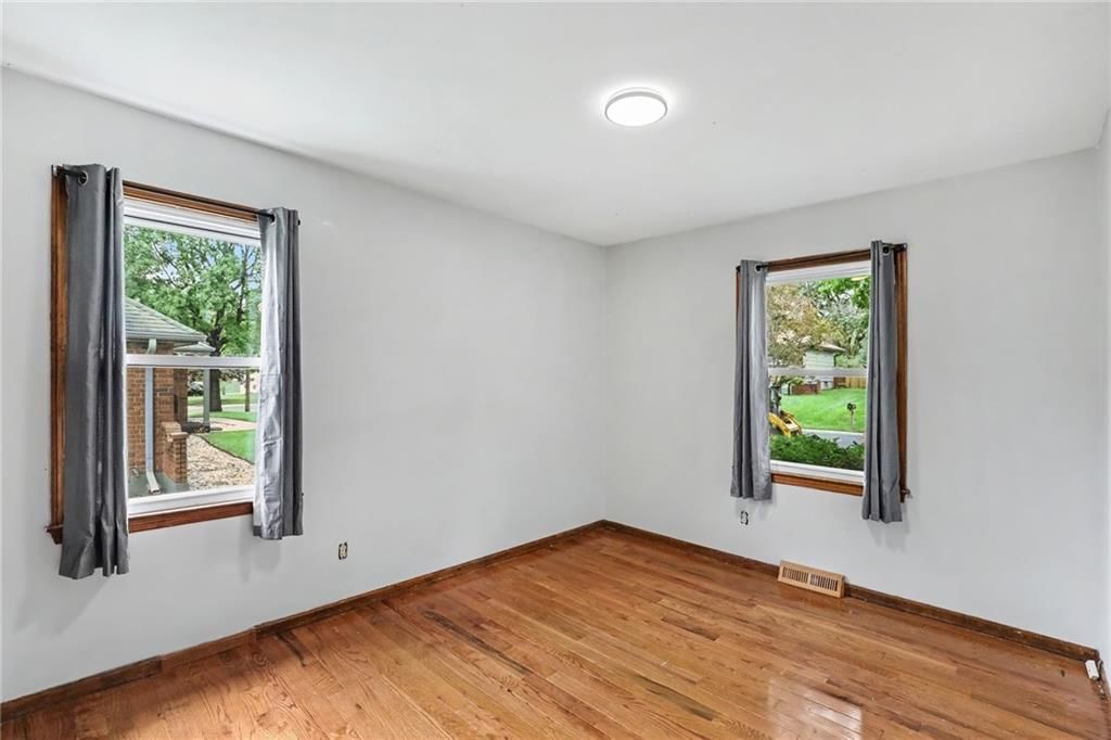 702 NW 12th Street — photo 18