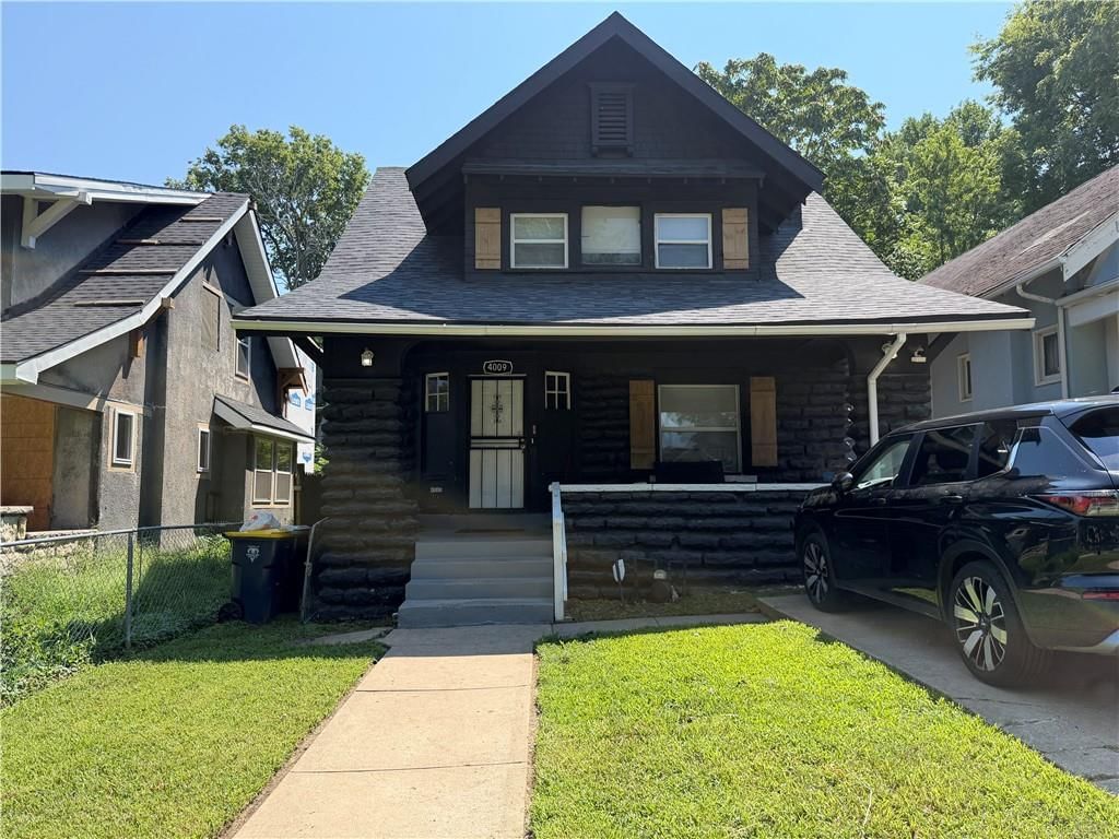 4009 S Benton Avenue — photo 1
