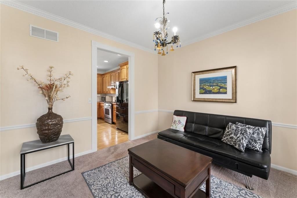 Photo 21 of 60 - 7233 Cottonwood Drive, Shawnee, KS 66213