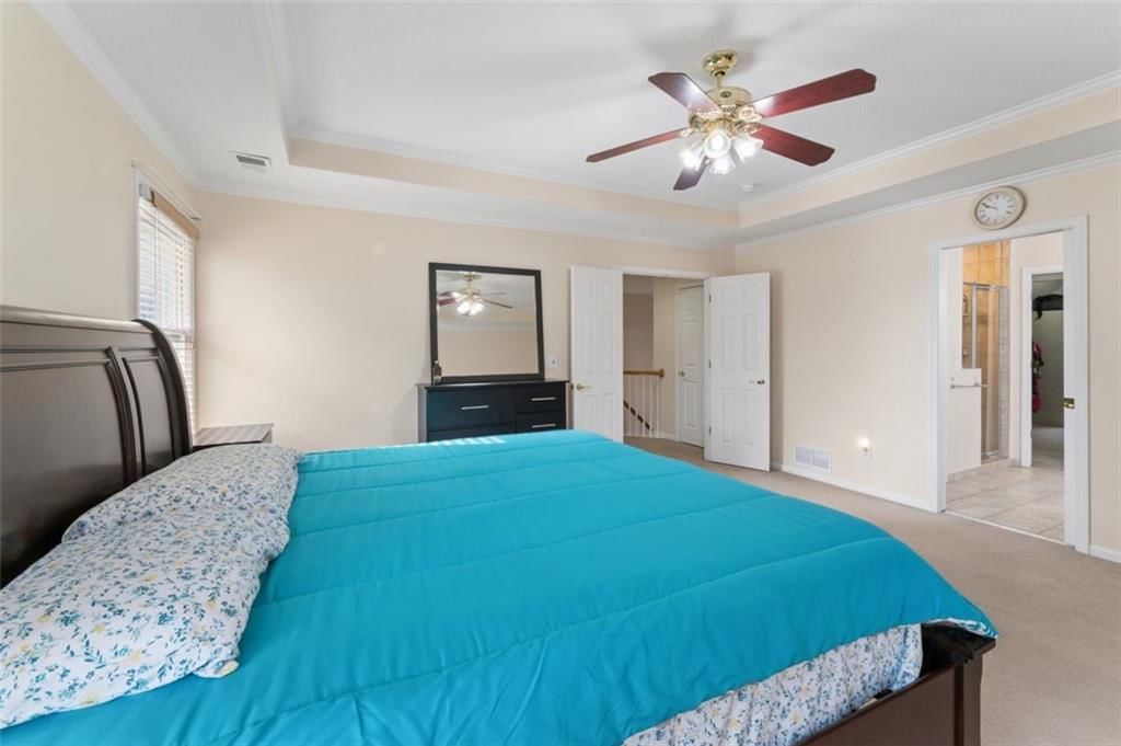 Photo 27 of 60 - 7233 Cottonwood Drive, Shawnee, KS 66213