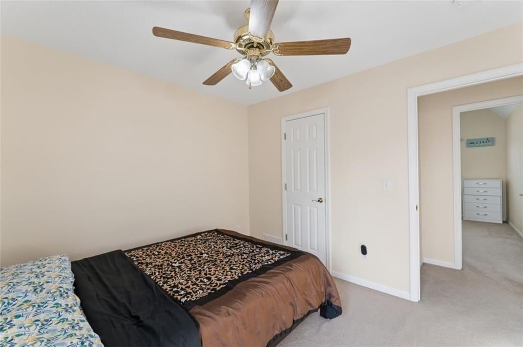 Photo 38 of 60 - 7233 Cottonwood Drive, Shawnee, KS 66213