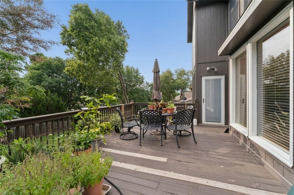 Photo 56 of 60 - 7233 Cottonwood Drive, Shawnee, KS 66213