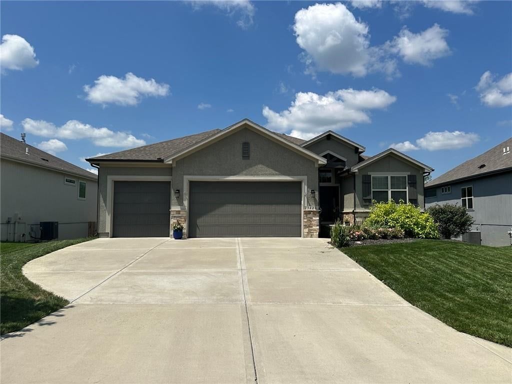 25420 W 146th Street — photo 2