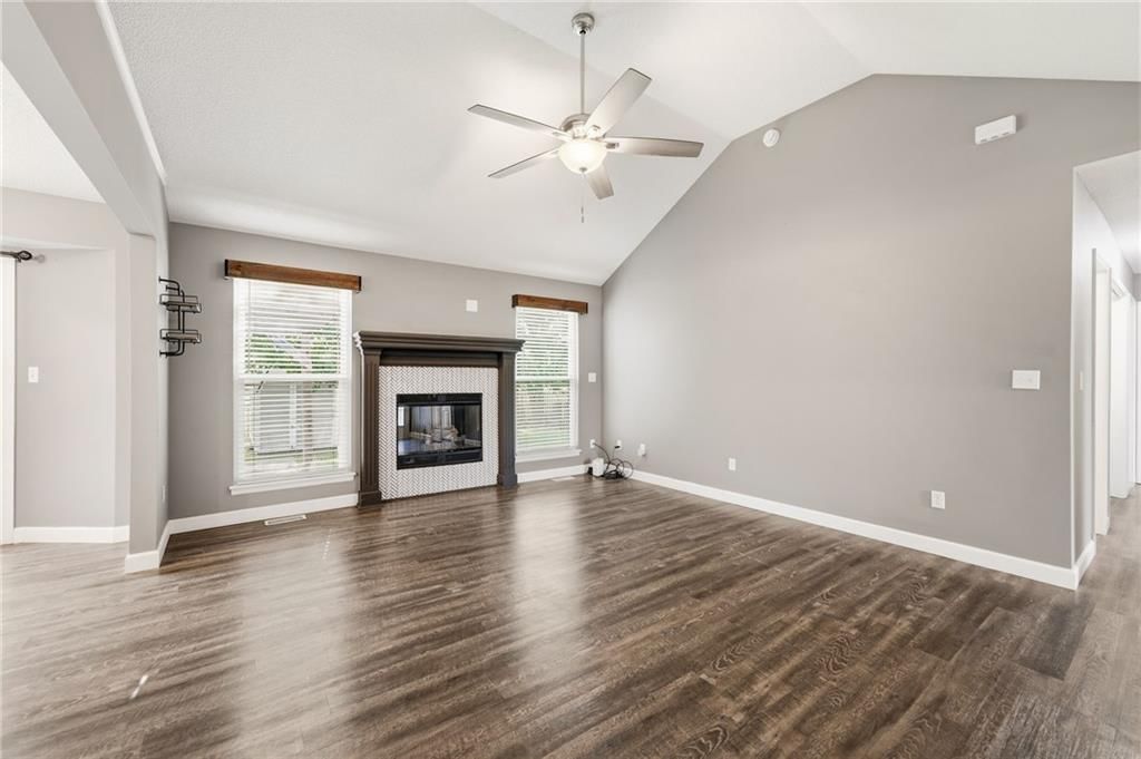 502 Birch Street — photo 8
