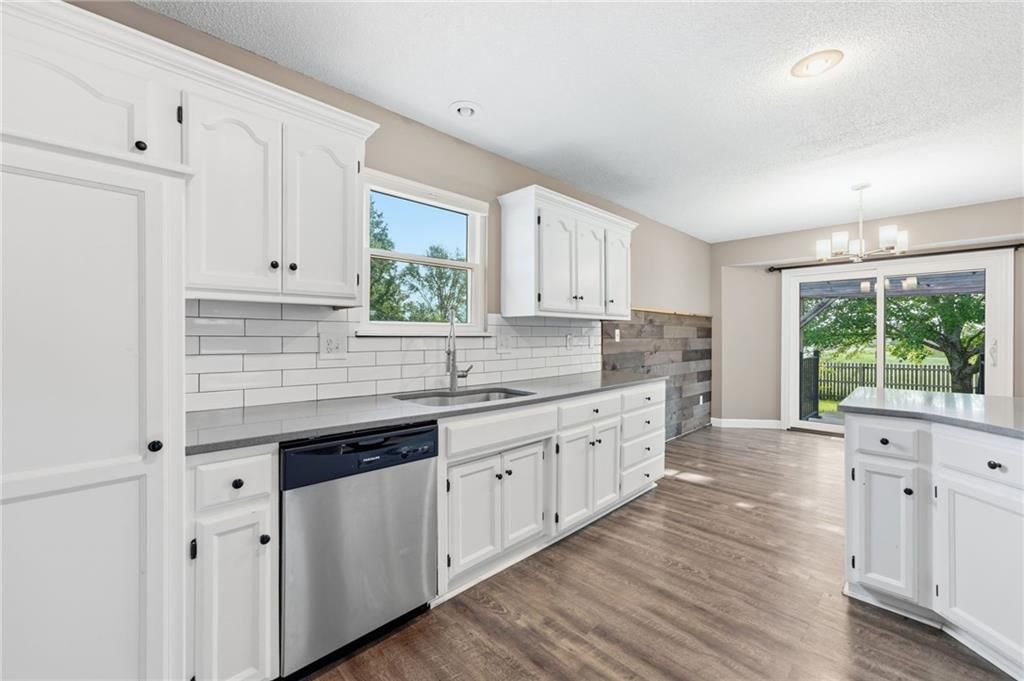 502 Birch Street — photo 16