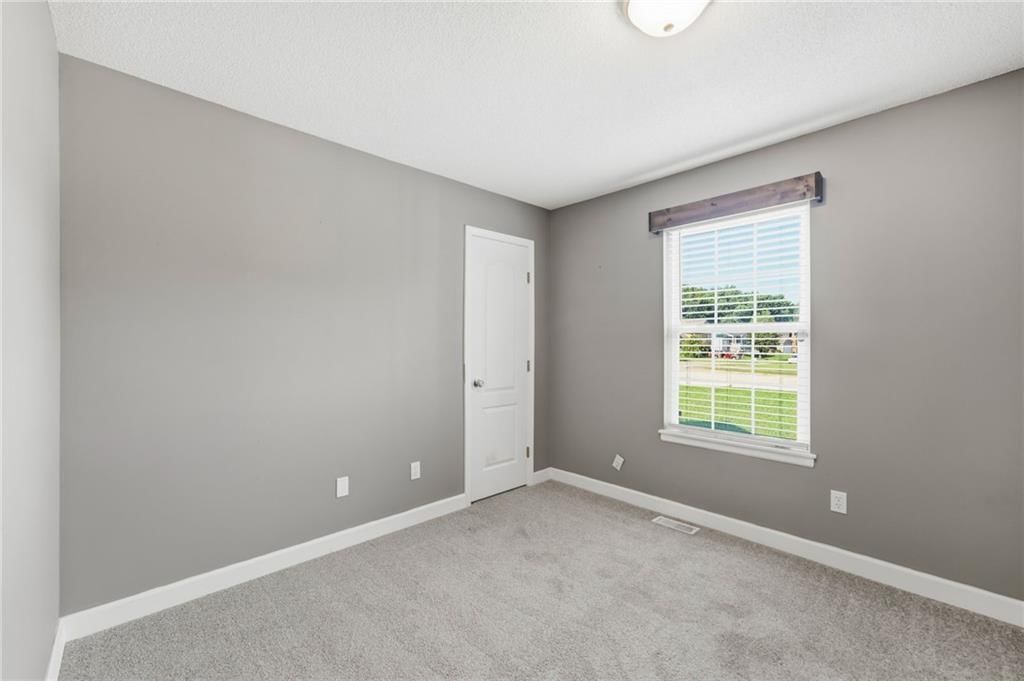 502 Birch Street — photo 27