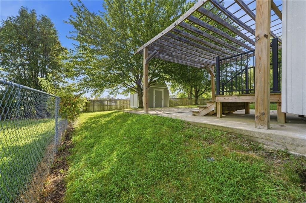 502 Birch Street — photo 34